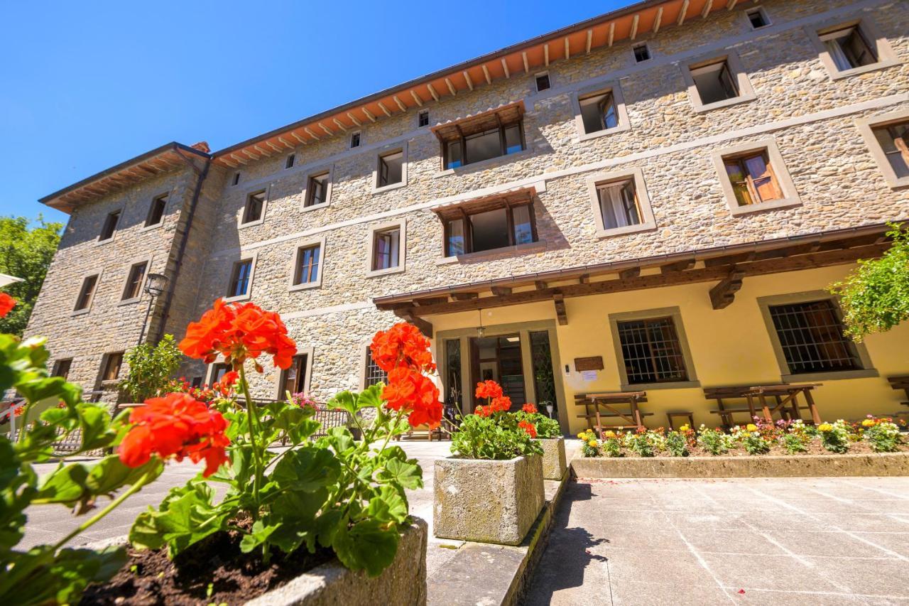 Casa Perferie “Pastor Angelicus” Hotel La Verna Exterior photo